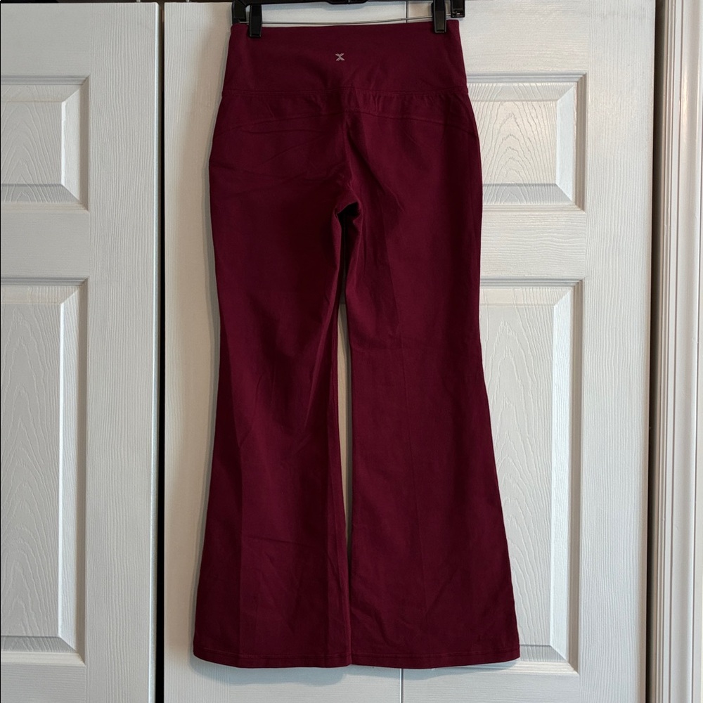 Xersion Burgundy Flare Women's Pants - Picture 5 of 11